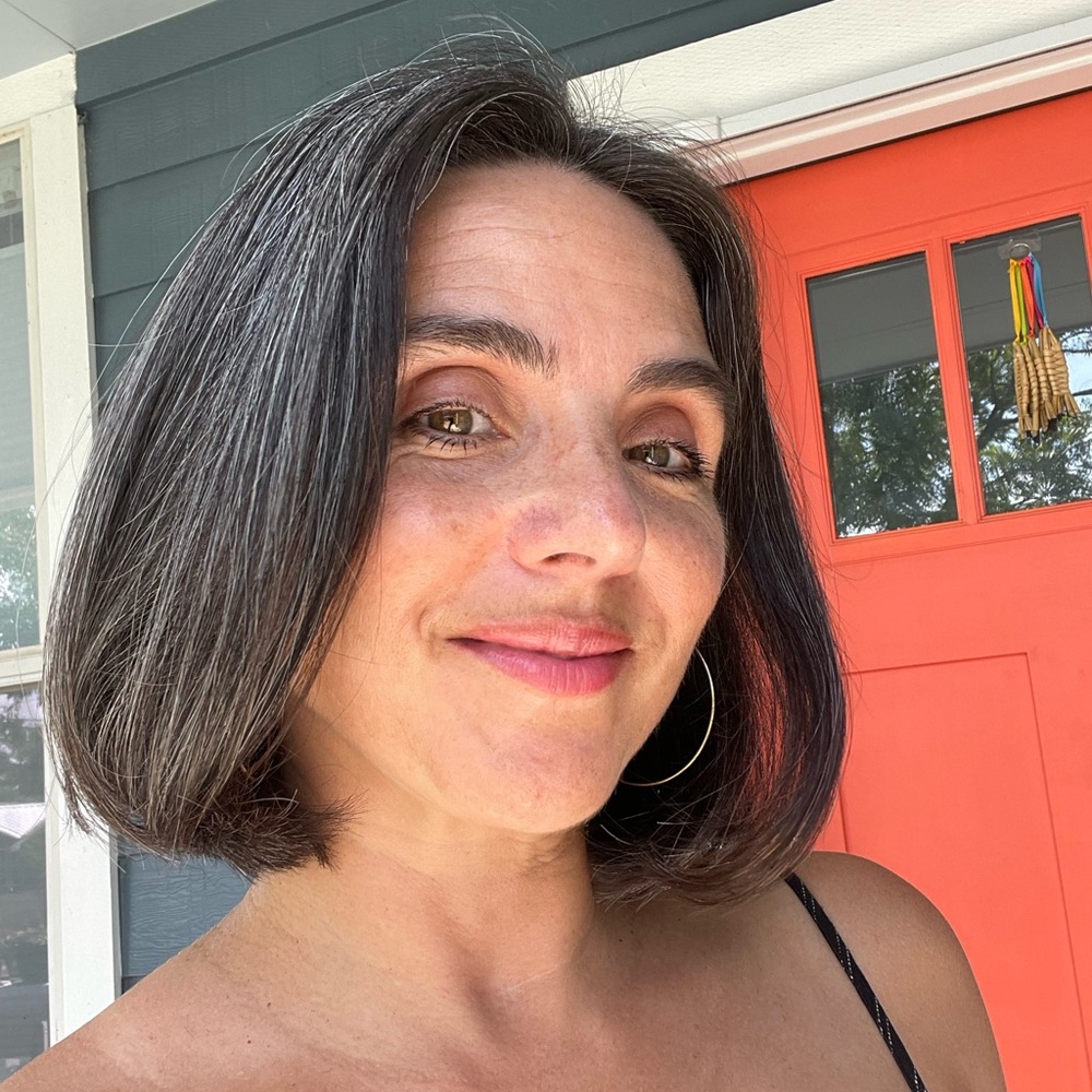 Meet your Posher, Vanessa